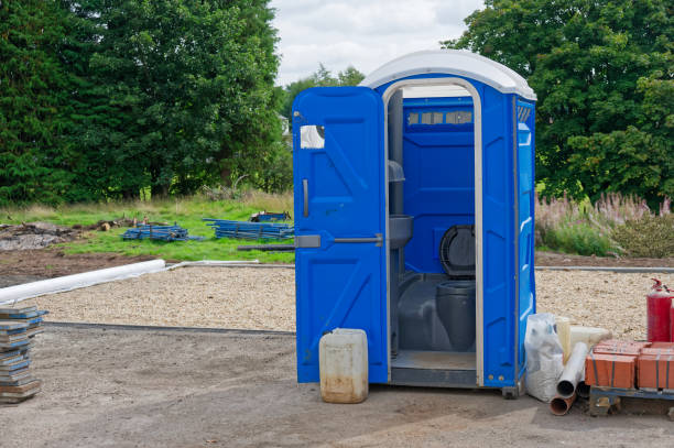 Best Eco-Friendly Portable Toilets  in Woodlake, CA